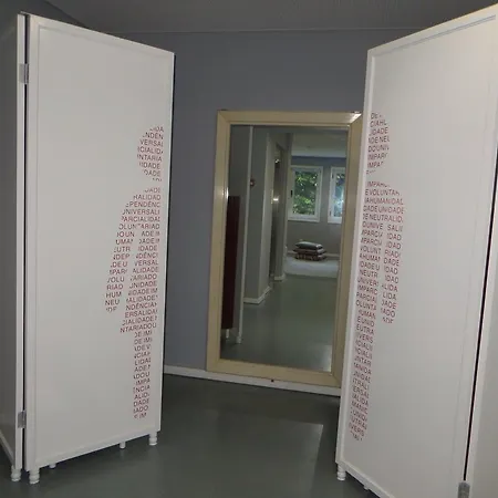 Cruz Vermelha Hostel